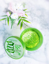 Load image into Gallery viewer, Nature Republic 92% Aloe Vera Soothing Gel